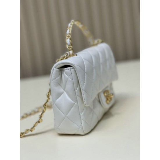Replica perfetta Borsa piccola con patta con manico superiore bianca AS4023 Imitazione Outlet Online