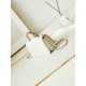 Replica perfetta Borsa piccola con patta e manico superiore AP3803 Bianco Imitazione Outlet Online