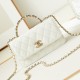 Replica perfetta Borsa piccola con patta e manico superiore AP3803 Bianco Imitazione Outlet Online