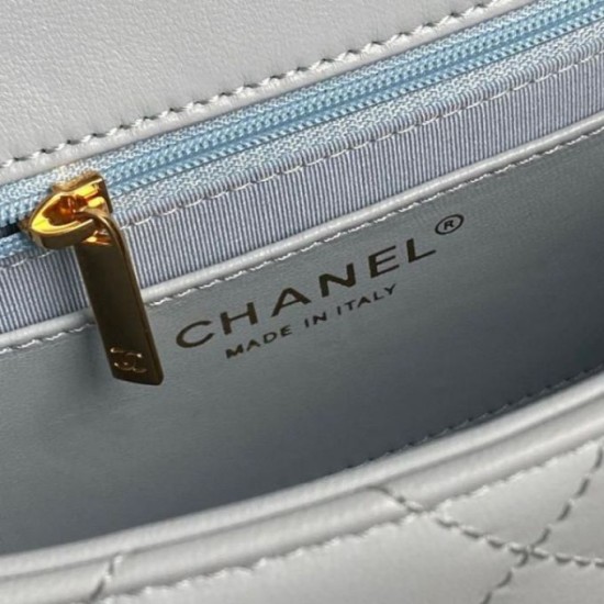 Miglior Falso Borsa piccola con patta in pelle di agnello AS5167 Azzurro Economiche Premium
