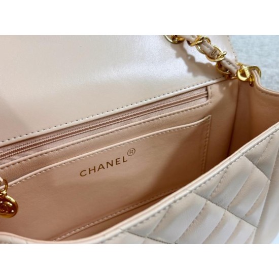 Replica perfetta Borsa vintage con patta in pelle di agnello Beige A2221 Imitazione Outlet Online