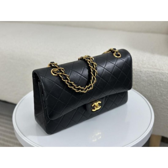 Miglior Falso Borsa vintage con patta in pelle di agnello nera A2220 Economiche Premium