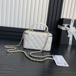 Perfette Qualità Repliche Mini Vanity Case con catena AP1472 Bianco Imitazione