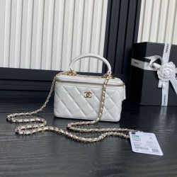 Perfette Qualità Repliche Mini Vanity Case con catena AP1472 Bianco Imitazione