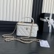 Perfette Qualità Repliche Mini Vanity Case con catena AP1472 Bianco Imitazione