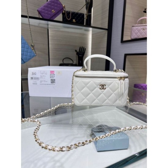 Replica perfetta Borsa a catena 24K Vanity AP2199 Bianca Imitazione Outlet Online