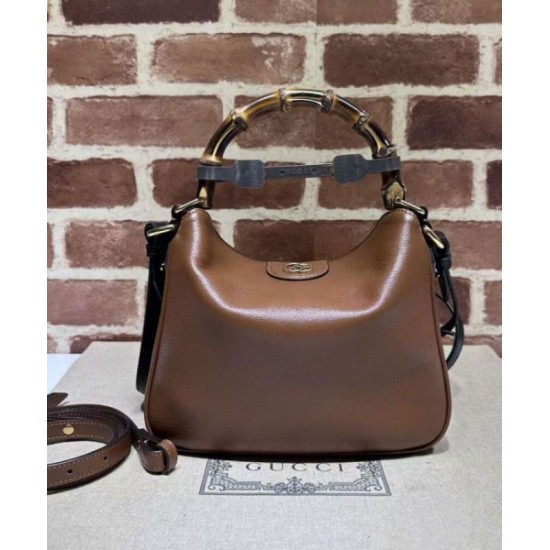 Repliche Borsa a tracolla piccola Gucci Diana in bambù Caffè Imitazioni Premium Replica perfetta Borsa a tracolla piccola Gucci Diana in bambù Caffè Imitazione Outlet Online