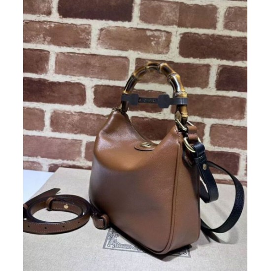 Repliche Borsa a tracolla piccola Gucci Diana in bambù Caffè Imitazioni Premium Replica perfetta Borsa a tracolla piccola Gucci Diana in bambù Caffè Imitazione Outlet Online