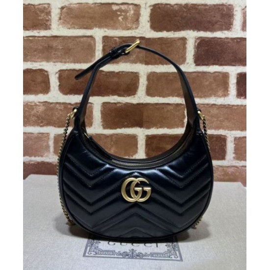 Miglior Falso Gucci GG Marmont Una mini borsa a forma di mezzaluna Nera Economiche Premium