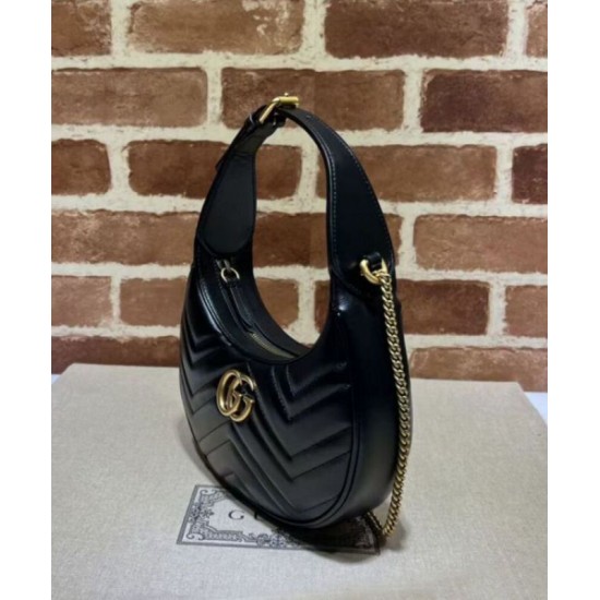 Miglior Falso Gucci GG Marmont Una mini borsa a forma di mezzaluna Nera Economiche Premium