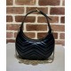 Miglior Falso Gucci GG Marmont Una mini borsa a forma di mezzaluna Nera Economiche Premium