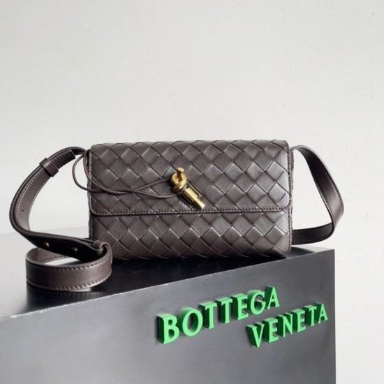 Migliore Repliche Borsa a tracolla Mini Andiamo Bottega Veneta agnello intrecciata fondente Economiche Outlet Online