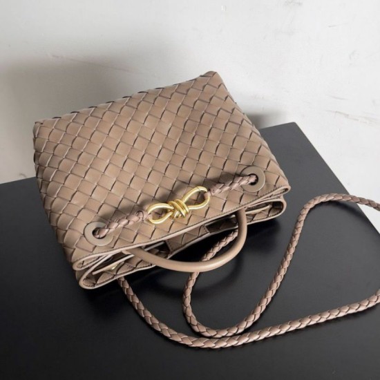 Migliore Repliche Borsa piccola Bottega Veneta Andiamo Praline Intrecciato agnello Economiche Outlet Online