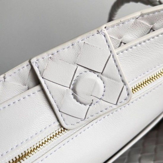 Migliore Repliche Borsa Andiamo piccola di Bottega Veneta agnello intrecciata bianca Economiche Outlet Online