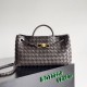 Repliche Borsa Bottega Veneta Andiamo piccola East/West agnello intrecciata fondente Imitazioni Premium Replica perfetta Borsa Bottega Veneta Andiamo piccola East/West agnello intrecciata fondente Imitazione Outlet Online