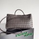 Repliche Borsa Bottega Veneta Andiamo piccola East/West agnello intrecciata fondente Imitazioni Premium Replica perfetta Borsa Bottega Veneta Andiamo piccola East/West agnello intrecciata fondente Imitazione Outlet Online