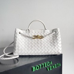 Migliore Repliche Bottega Veneta Andiamo Piccolo East/West Borsa Agnello Intrecciata Bianca Economiche Outlet Online