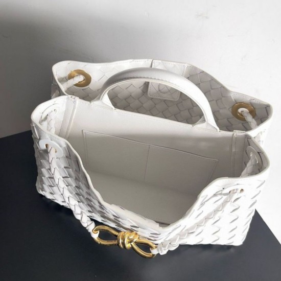 Migliore Repliche Bottega Veneta Andiamo Piccolo East/West Borsa Agnello Intrecciata Bianca Economiche Outlet Online