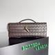 Migliore Repliche Pochette Andiamo di Bottega Veneta con manico agnello intrecciata fondente Economiche Outlet Online