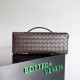 Migliore Repliche Pochette Andiamo di Bottega Veneta con manico agnello intrecciata fondente Economiche Outlet Online
