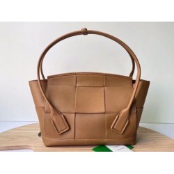 Replica perfetta Borsa Media Arco Bottega Veneta Granata Caramello Imitazione Outlet Online