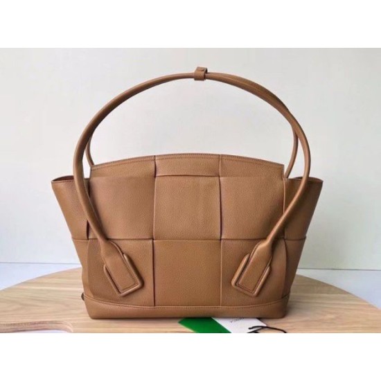 Replica perfetta Borsa Media Arco Bottega Veneta Granata Caramello Imitazione Outlet Online