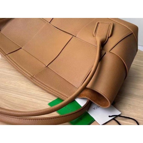 Replica perfetta Borsa Media Arco Bottega Veneta Granata Caramello Imitazione Outlet Online