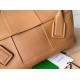 Replica perfetta Borsa Media Arco Bottega Veneta Granata Caramello Imitazione Outlet Online