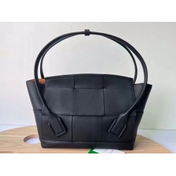 Perfette Qualità Repliche Bottega Veneta Arco Medium Borsa Nero Granulato Imitazione