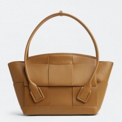Replica perfetta Borsa Bottega Veneta Arco Media Vitello Intrecciato Caramello Imitazione Outlet Online