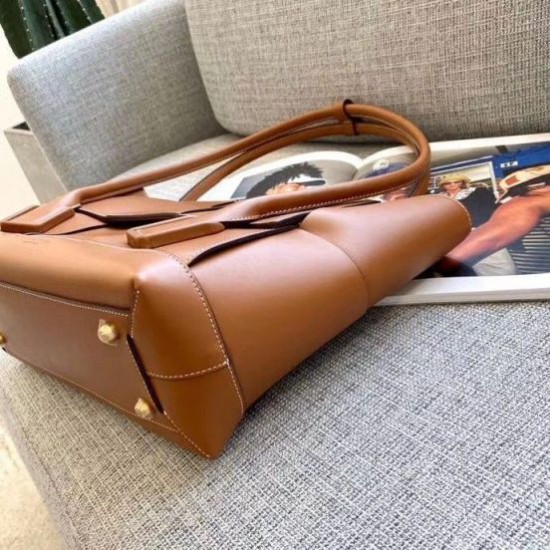 Replica perfetta Borsa Bottega Veneta Arco Media Vitello Intrecciato Caramello Imitazione Outlet Online