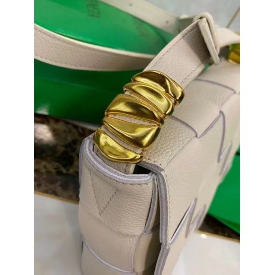 Miglior Falso Bottega Veneta Cassette Borsa Bianco Granato Economiche Premium