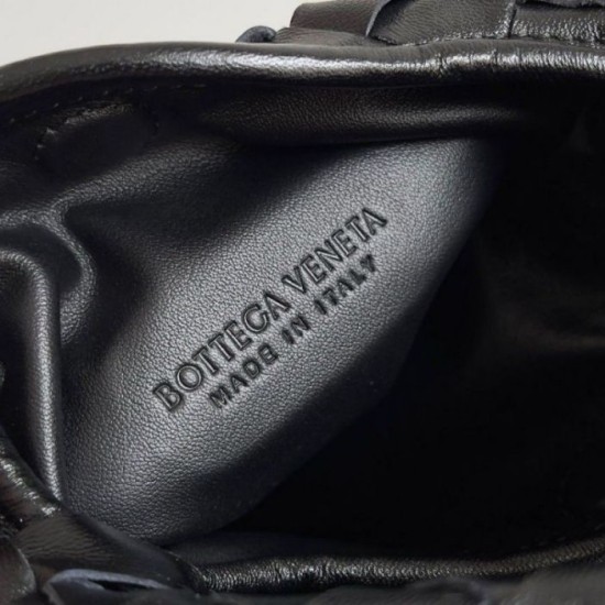 Miglior Falso Bottega Veneta Mini Hop Borsa vitello intrecciata nera Economiche Premium