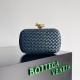 Replica perfetta Bottega Veneta Knot Minaudiere Clutch Space Intrecciato Agnello Imitazione Outlet Online