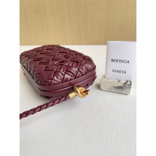 Miglior Falso Bottega Veneta Nodo Minaudiere Sulla Tracolla Foulard Barolo Intreccio  Economiche Premium