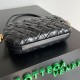 Replica perfetta Bottega Veneta Nodo Minaudiere Su Cinturino Nero Foulard Intreccio  Imitazione Outlet Online