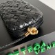 Replica perfetta Bottega Veneta Nodo Minaudiere Su Cinturino Nero Foulard Intreccio  Imitazione Outlet Online
