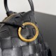 Migliore Repliche Borsa a tracolla Bottega Veneta Piccolo Loop agnello intrecciata nera Economiche Outlet Online
