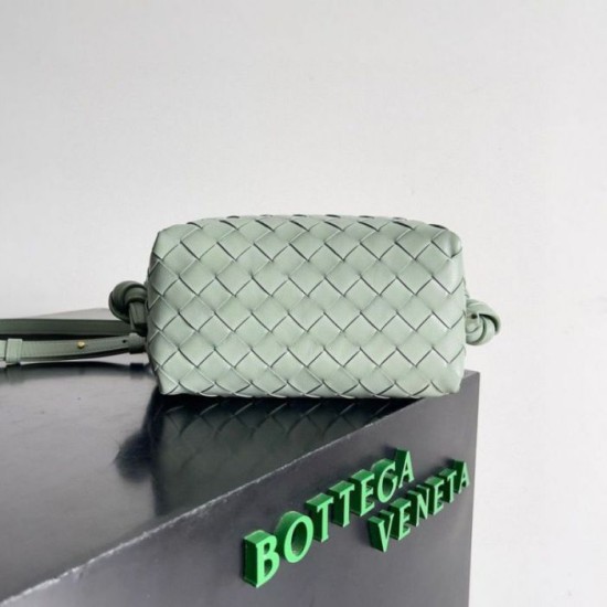 Perfette Qualità Repliche Borsa a tracolla Bottega Veneta Piccolo Loop agnello Sauge Intrecciato Imitazione