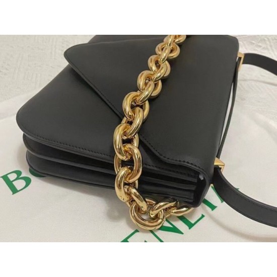 Miglior Falso Bottega Veneta Mount Medium Envelope Borsa vitello nera Economiche Premium