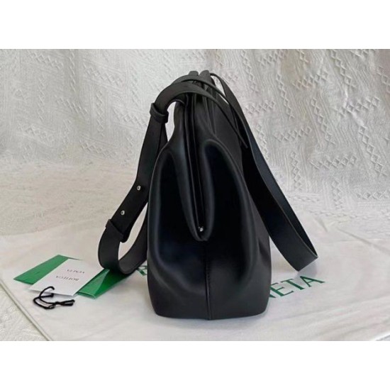 Miglior Falso Borsa Bottega Veneta a punta media con manico superiore Nera  Economiche Premium