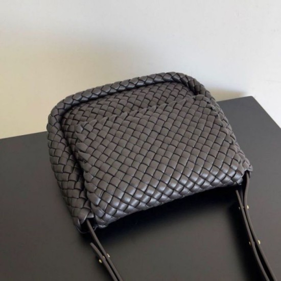 Migliore Repliche Bottega Veneta Cobble Borsa Piccola Fondente Intrecciato  Economiche Outlet Online
