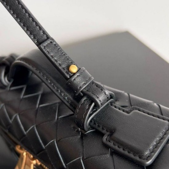 Migliore Repliche Bottega Veneta Bang Bang Vanity Case Nero Intrecciato Economiche Outlet Online