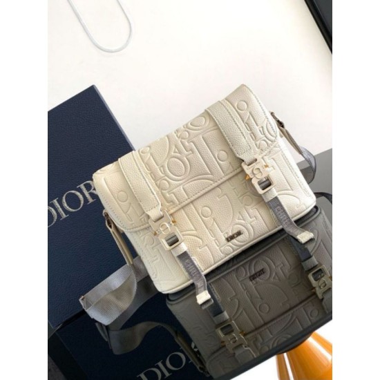 Replica perfetta Borsa a tracolla Dior Hit the Road Flap beige Gravity Imitazione Outlet Online