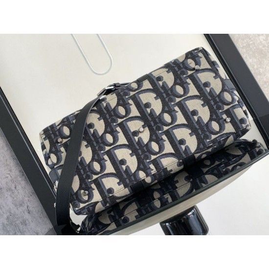 Repliche Dior Weekender 40 Borsa Beige Maxi Dior Oblique Jacquard Imitazioni Premium Miglior Falso Dior Weekender 40 Borsa Beige Maxi Dior Oblique Jacquard Economiche Premium