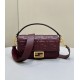 Migliore Repliche Borsa media Fendi Baguette nappa bordeaux FF Economiche Outlet Online