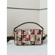 Perfette Qualità Repliche Borsa media Baguette Fendi tela con ricamo FF multicolore Imitazione Miglior Falso Borsa media Baguette Fendi tela con ricamo FF multicolore Economiche Premium
