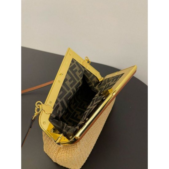 Miglior Falso Borsa piccola Fendi First paglia di rafia naturale Economiche Premium