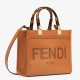 Migliore Repliche Borsa tote piccola Fendi Sunshine marrone vitello Economiche Outlet Online