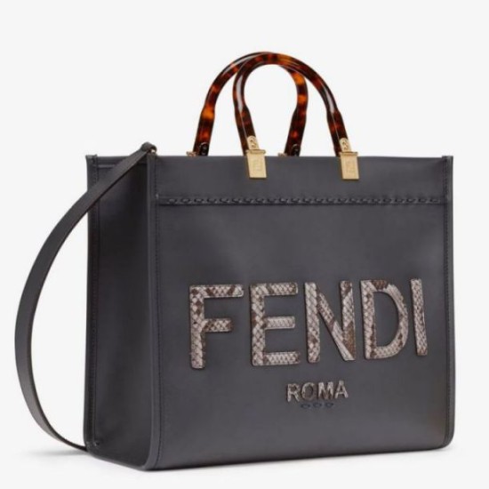Replica perfetta Borsa tote media Fendi Sunshine nera con logo pitone Imitazione Outlet Online